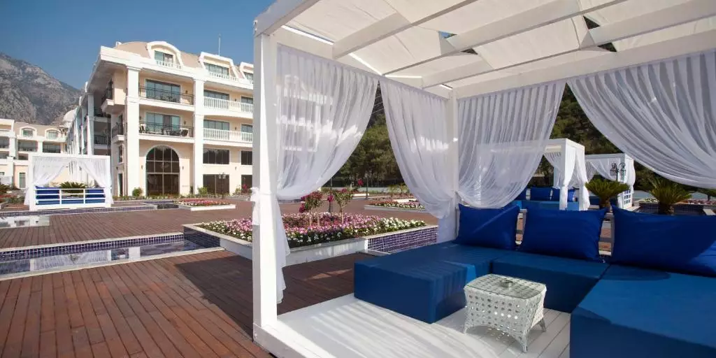 Juju Premier Palace Hotel